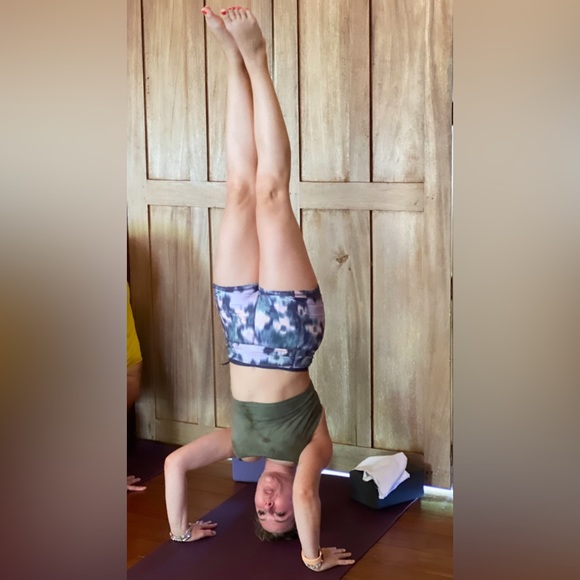 Meet your Posher, Jennifer - Picture 4 of 15